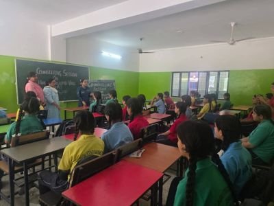 Secondary & Senior Secondary School Grades (6 to 12)